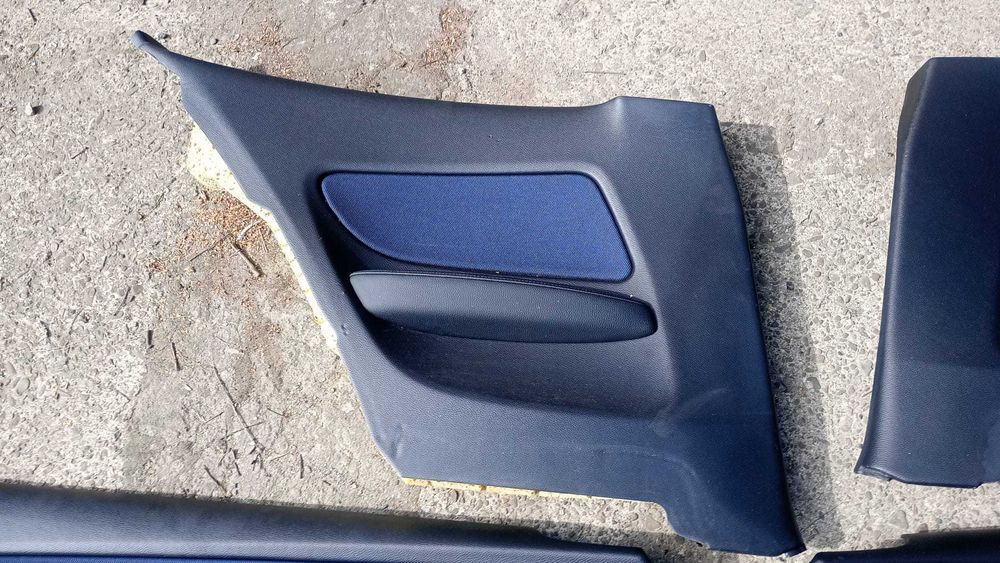 Fotele kanapa boczki BMW E81
