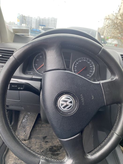 Руль VW Jetta 5 Golf 5 весь в коже