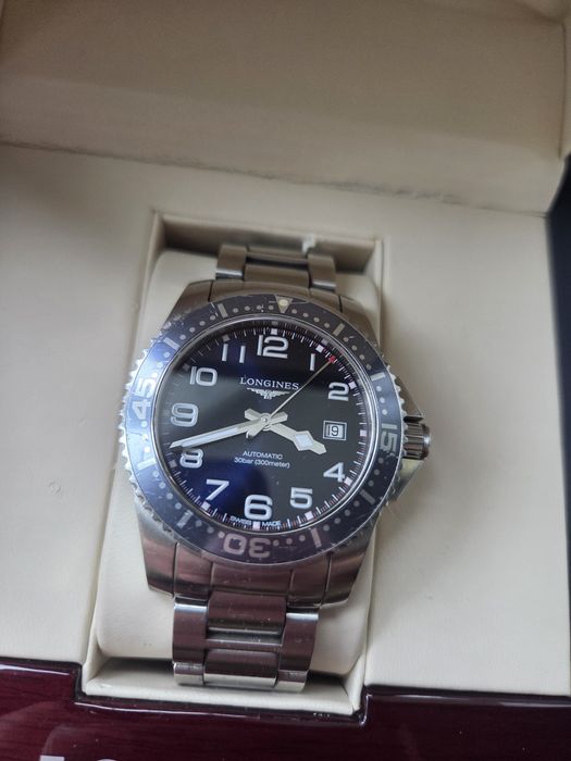 Годинник Longines HydroConquest