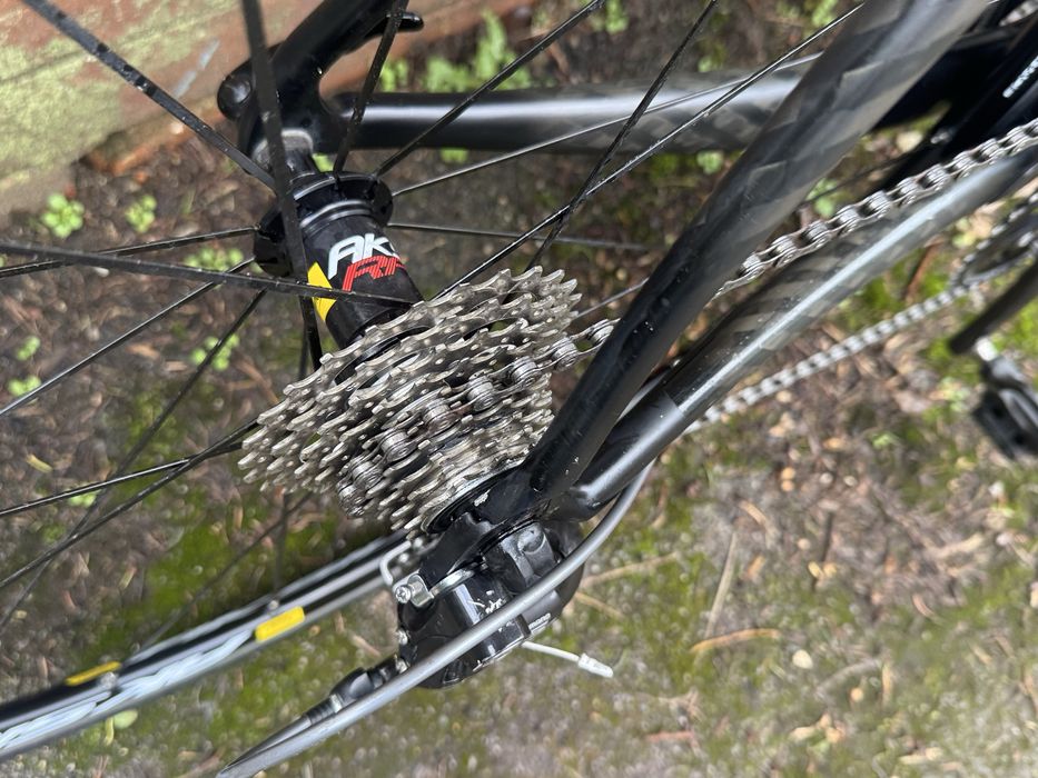 SPECIALIZED Tarmac Full Carbon Shimano 105 Perfekt stan Rower szosowy