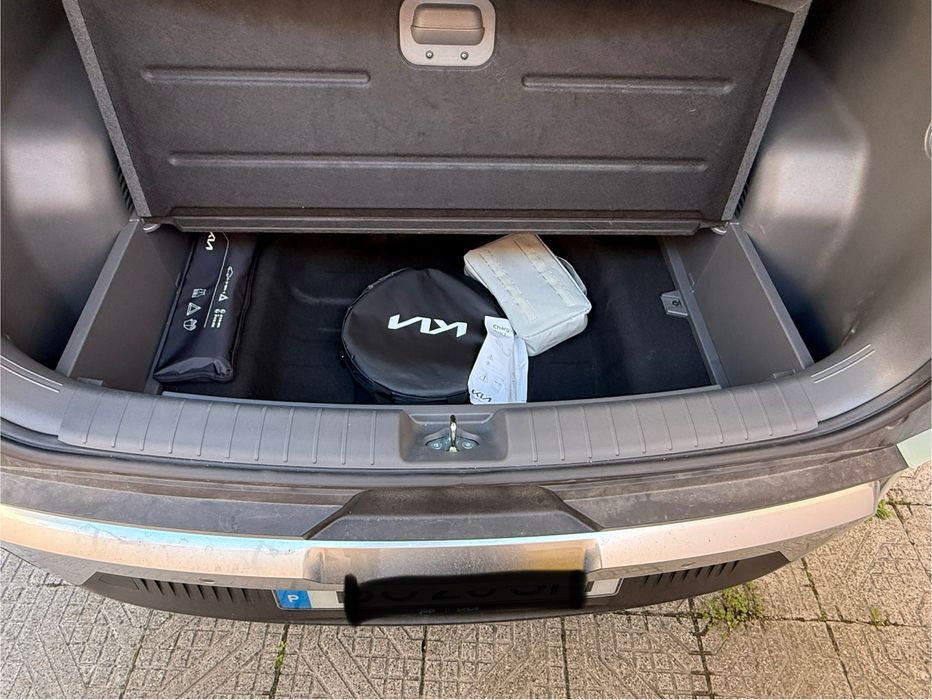 KIA EV3             .