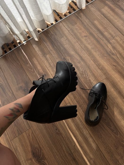 Ботільйони шкіряні зимові