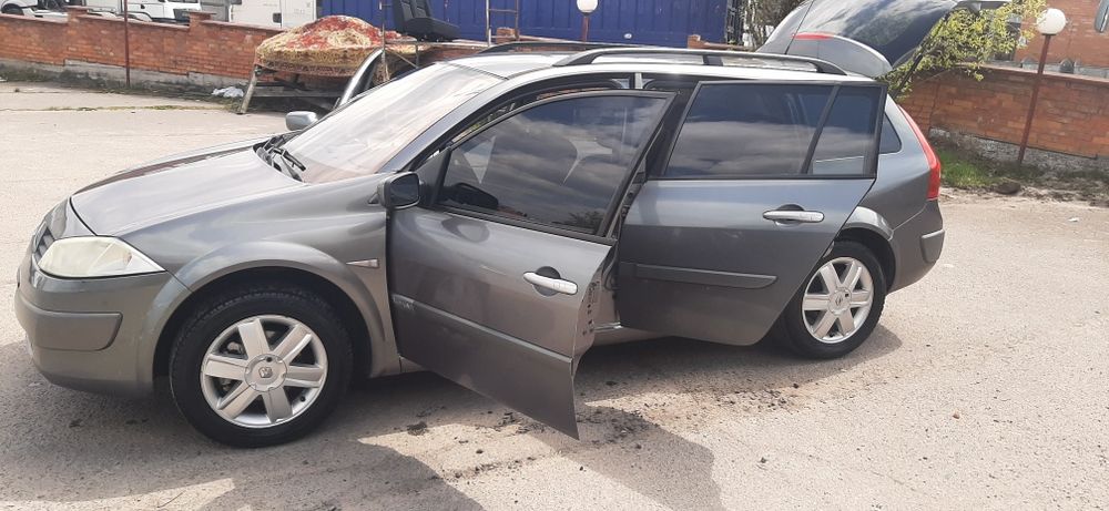 Продам МЕГАН 2 універсал.