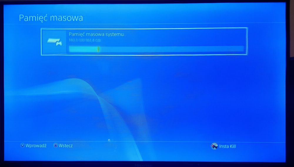 Konsola PS4 1TB + Pad  Dobry stan techniczny  Komplet