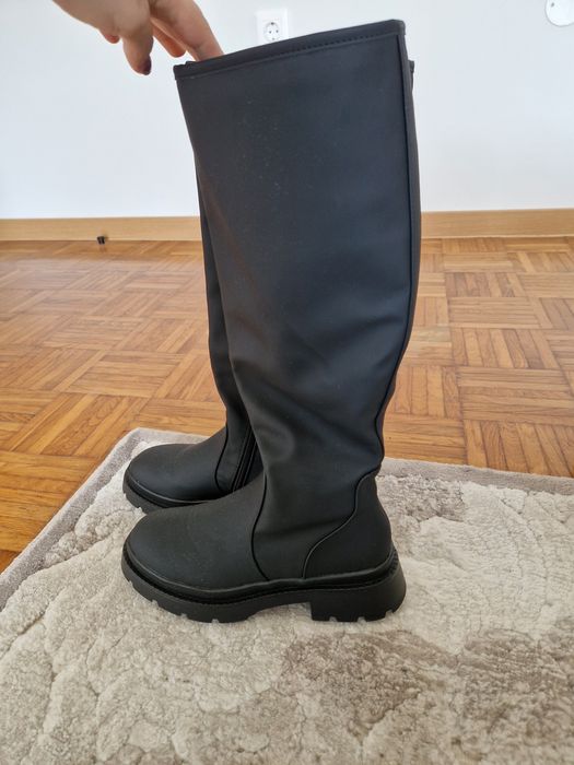 Botas cano alto pretas