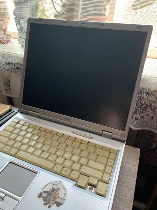 Продам ноутбук Fujitsu