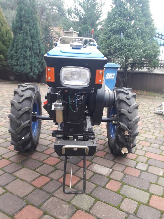 Продам мотоблок Зубр 8 кінських сил