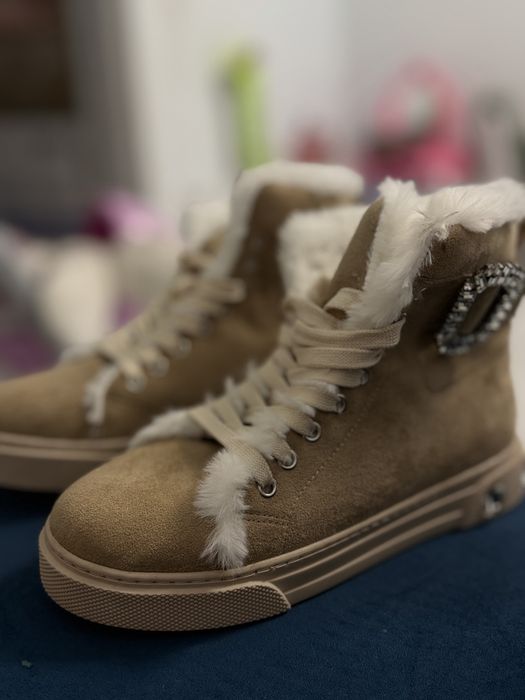 Зимові кеди жіночі, бежеві кеди зимові, кеди dior, зимові кросівки.