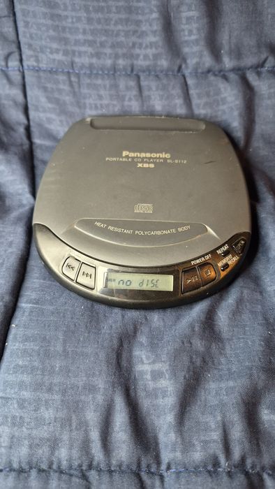 CD-плеєр Panasonic SL-S112 під  ремонт