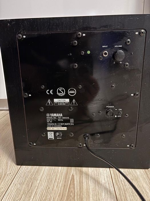 Kino domowe z głośnikami