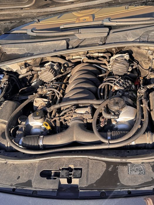 Продам  Porsche Cayenne