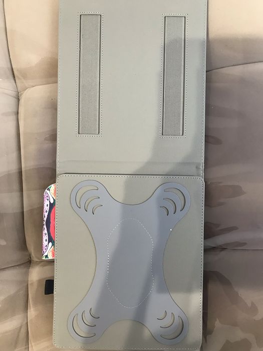 Etui iPad 2 za 1