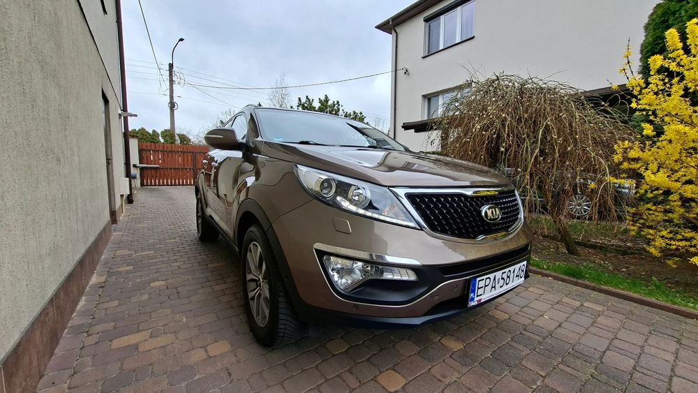 Kia Sportage 1.6i 136KM Klimatronik Ledy Nawigacja Kamera Z_Niemiec_Zarejestrowany