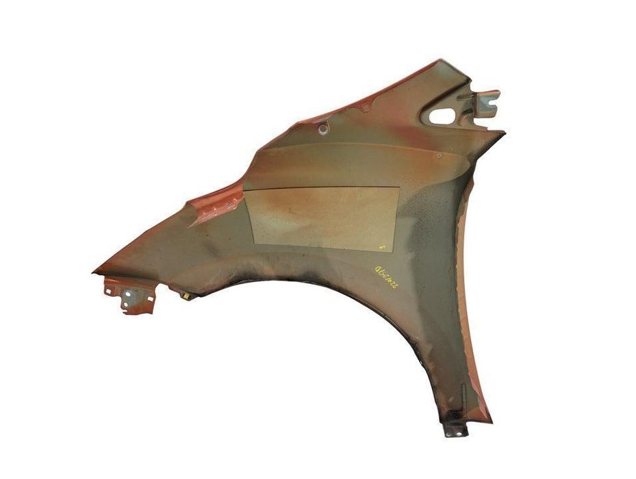 Guarda-Lamas Frente Direito Nissan Micra K14