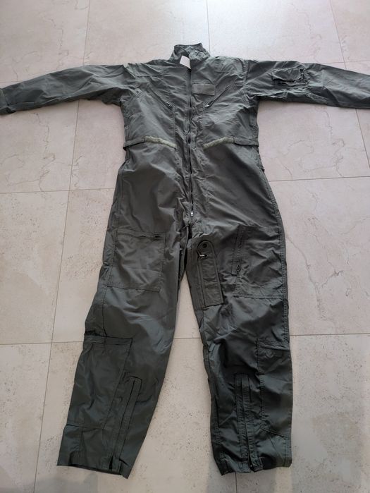 Sprzedam różne gadżety wojskowe