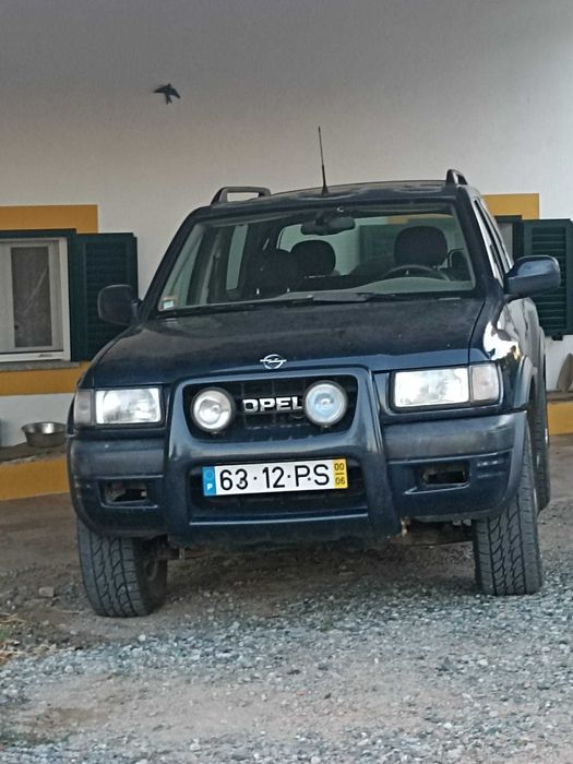 Opel Frontera 2.2 b sport
