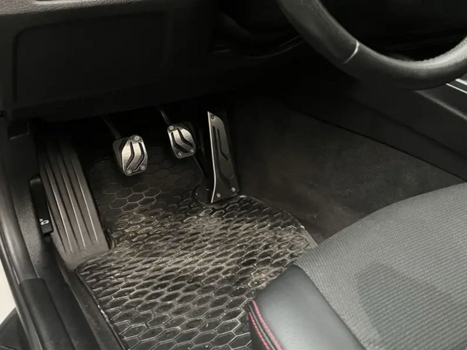 Накладки на педали для БМВ Е39 Е46 Е60 Е90 Ф01 Ф10 Ф15 Ф30 G20 G30 G05