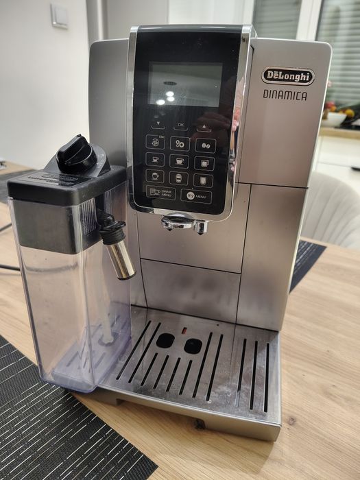 Express do kawy premium DeLonghi Dynamica