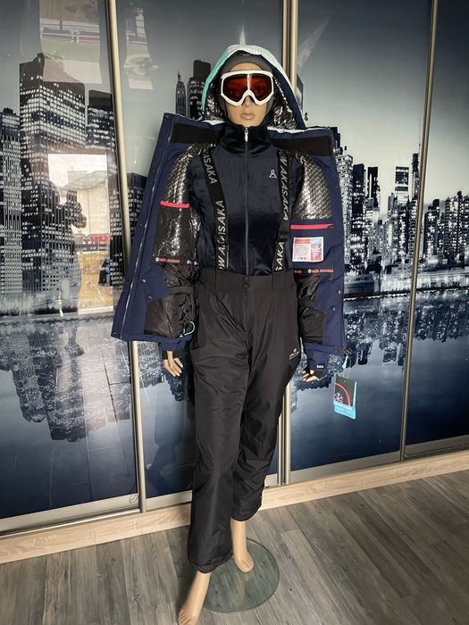 Гірськолижні костюми різних розмірів