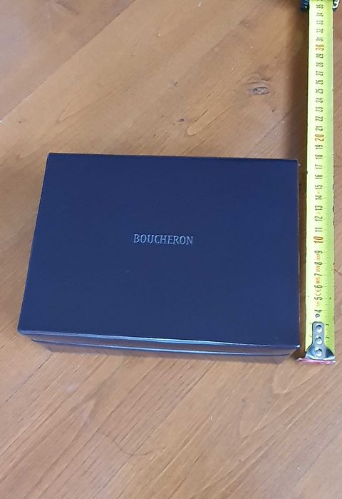 guarda joias e relógios Boucheron, novo