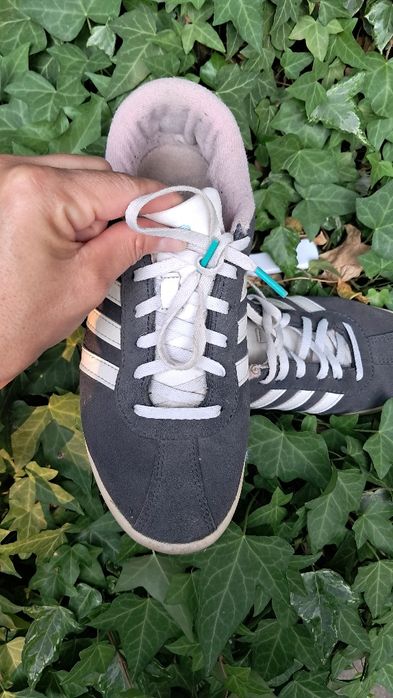 Кросівки жіночі Adidas