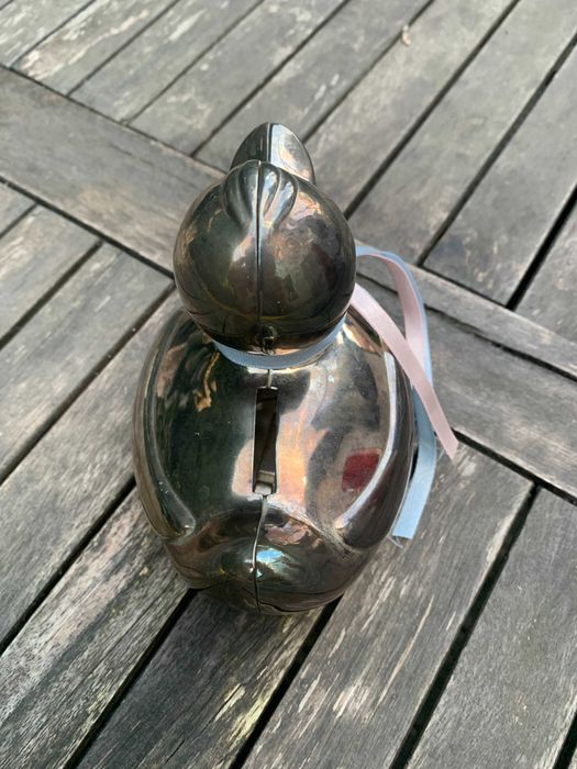 metalowa skarbonka kaczka, platerowana, Vintage