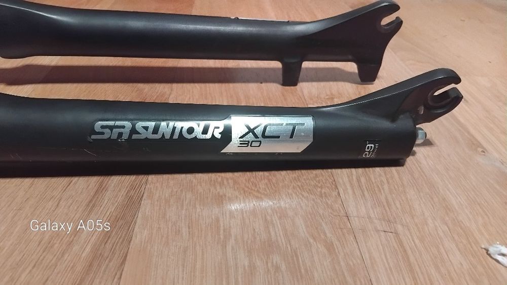 Sr suntour xct 30