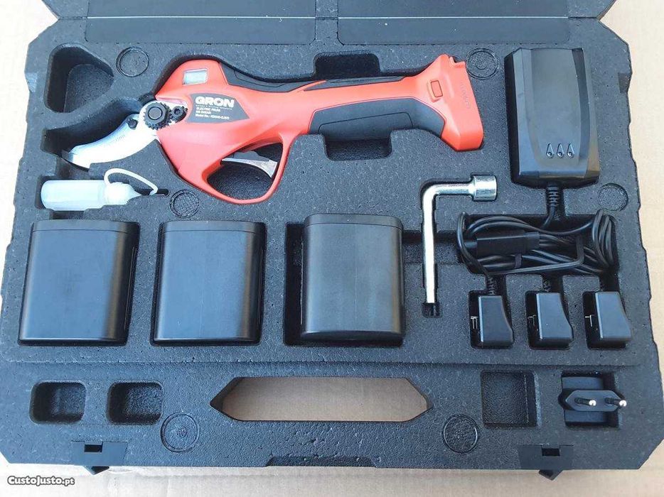 Tesoura de Bateria GRON PES 40 G + Haste Telescópica de 1,70 a 2,40