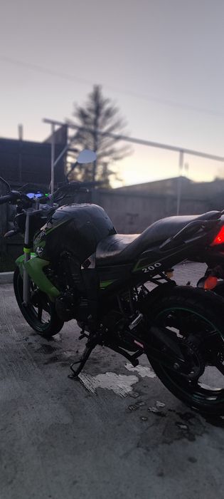 Продам Viper r2 Vm200