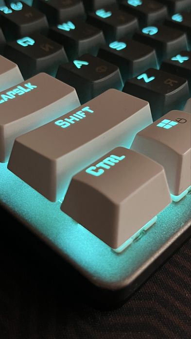 Клавіатура Aula дротова з підсвіткою! Ідеальний стан!