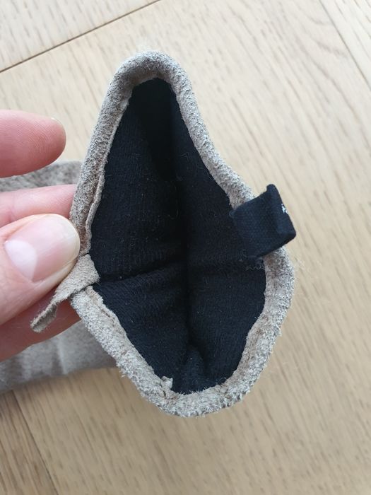 Рукавички Reserved замшеві. Перчатки