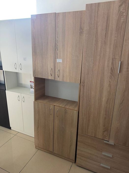 ДЕШЕВО крісла офісні тумби мобільні столи лофт loft вживані б.в б.у