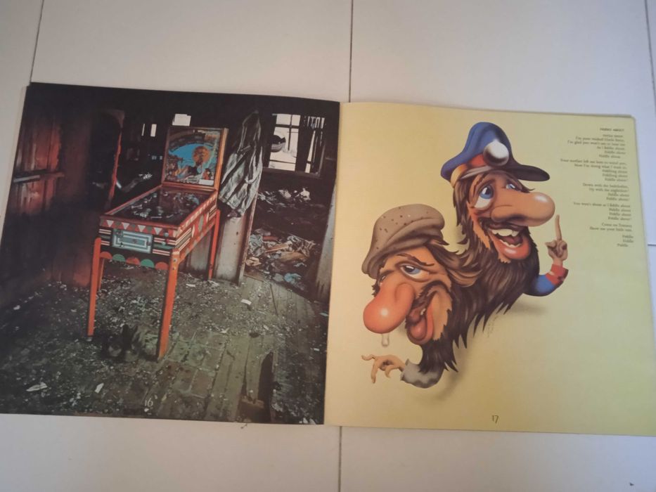 CAPA vinil & BOOKLET Tommy