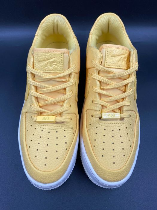 NIKE Air Force 1 0'7 r.39 oryginalne skórzane buty damskie stan BDB