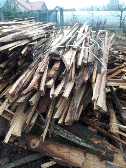 drewno opałowe dębowe liściaste kominkowe