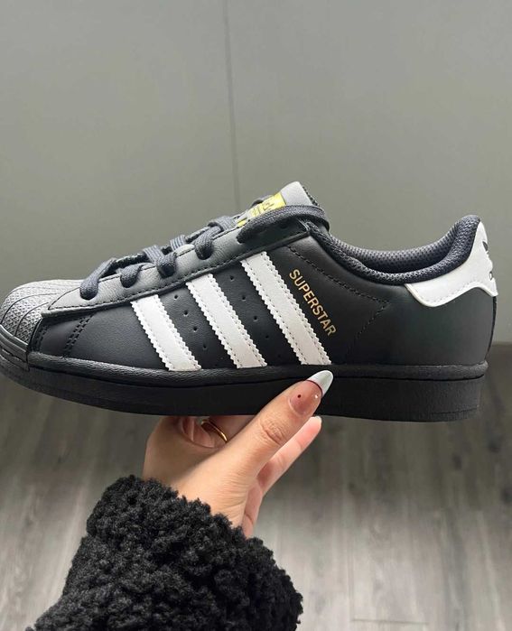Nowe adidas Superstar XLG Black White R.37