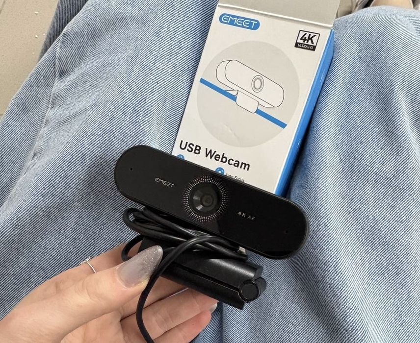Веб-камера Emeet C60E Ultra HD 4K з двома вбудованими мікрофонами та автофокусом, 8Mp сенсор (2K/4K 30FPS, 1080p 60FPS)
