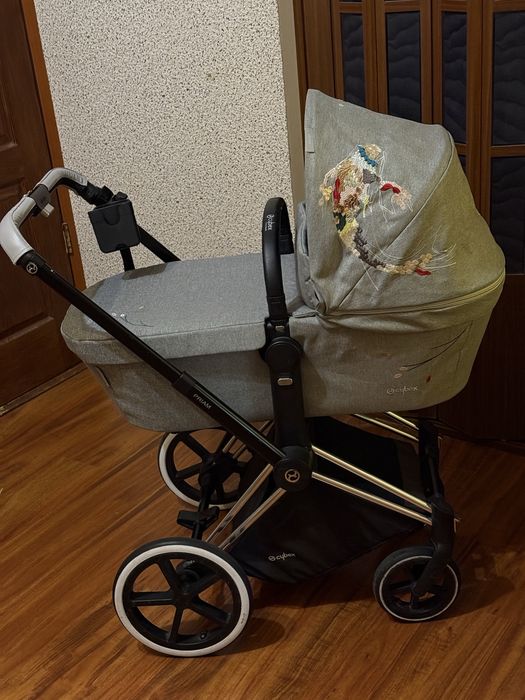 Коляска Cybex Priam Koi 3 в 1 + база