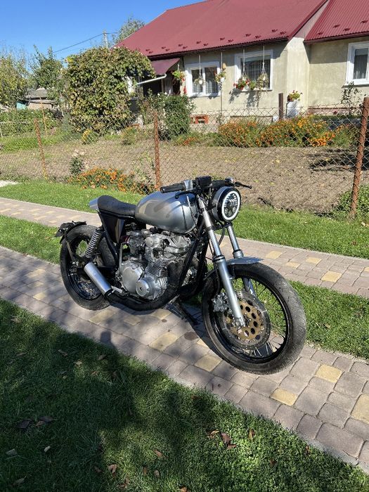 Кастом Suzuki gs 550 , Cafe Racer