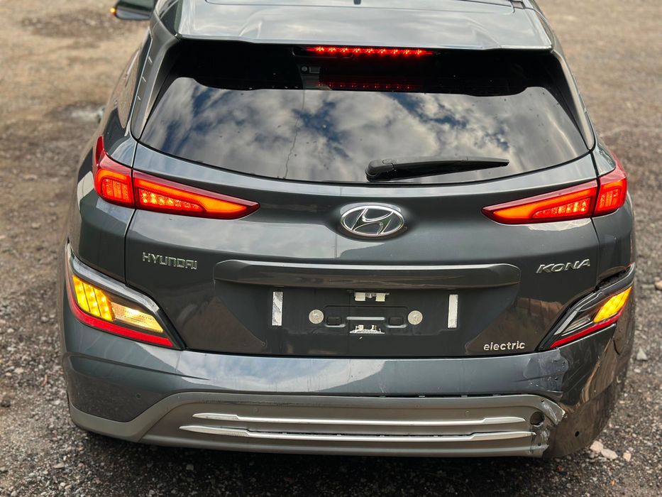 Стоп задній правий хюндай кона 64 кВт 2022 ліхтар задній правий Hyundai Kona electric Facelift OS 92402J9600 фонарь задний заднего хода кона електрик