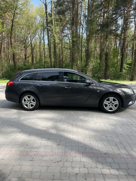 Продам OPEL  INSIGNIA