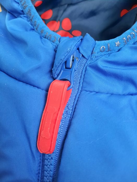 Детская демисезонная жилетка на возраст 6-7 лет