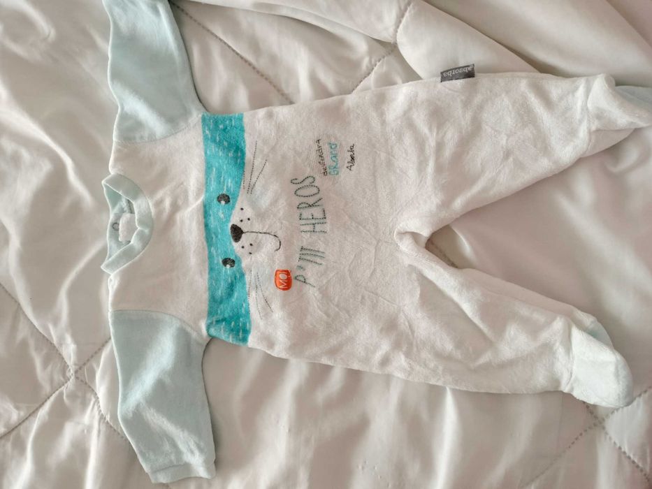 Roupa de bebe vendo