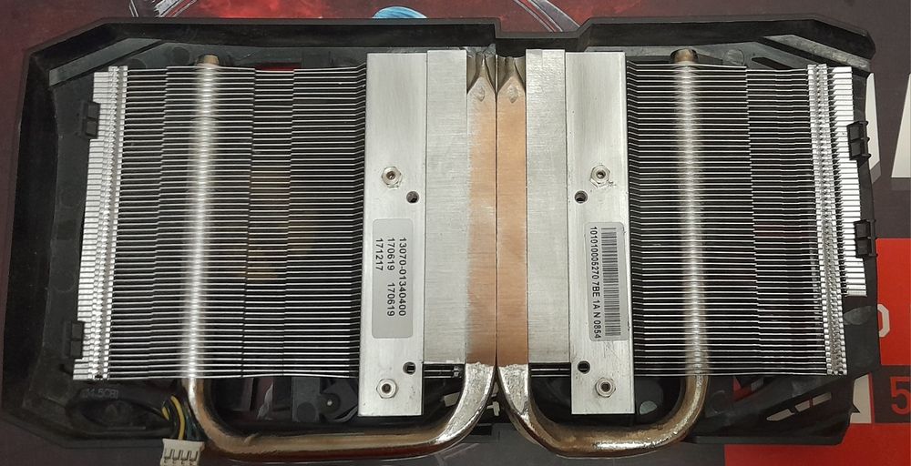 Відеокарта ASUS DUAL RX 580-8GB б/в