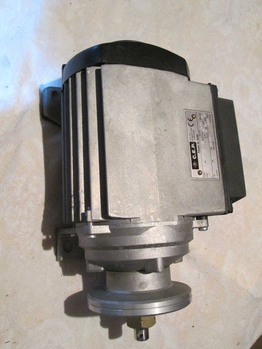 Motor monofásico 3000rpm 2cv NOVO