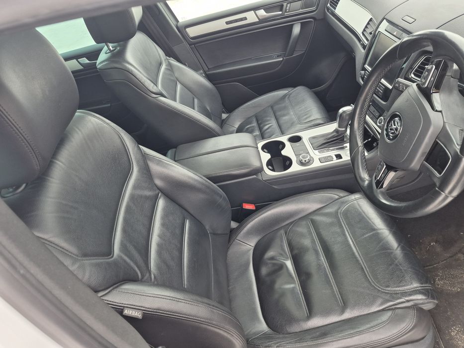Салон сидения шкира карта карти  VW Touareg NF Туарег Фольксваген нф