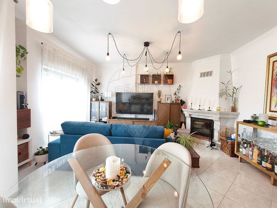 Apartamento T3 para venda — Rio de Mouro, Lisboa