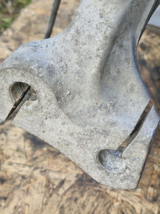 Zwrotnica piasta audi a4 b8 a5