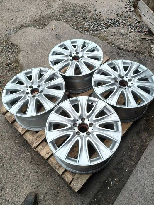 Диски Mercedes оригинал R18 5x112 ET41 8J. Привезены из Германии