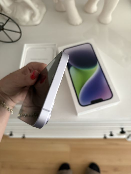 Iphone idealny 14 plus 256GB gw  do 09.2026 plus huawei gt 4 gratis